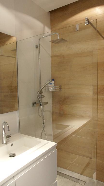Apartamenty Grazyna Slodowiec Warsaw Ngoại thất bức ảnh